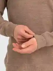 Коричневый мужской джемпер