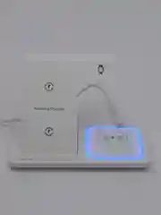 Белый беспроводное зарядное устройство