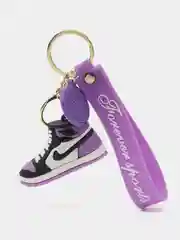 Фиолетовый брелок в виде кроссовок Nike