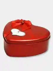 Подарочный набор:  мишка, мыльные розы, 3 шт в металлической шкатулке/ Цветы