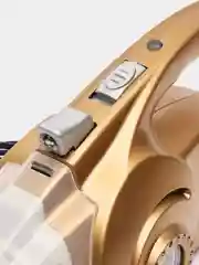 Бронзовый пылесос автомобильный