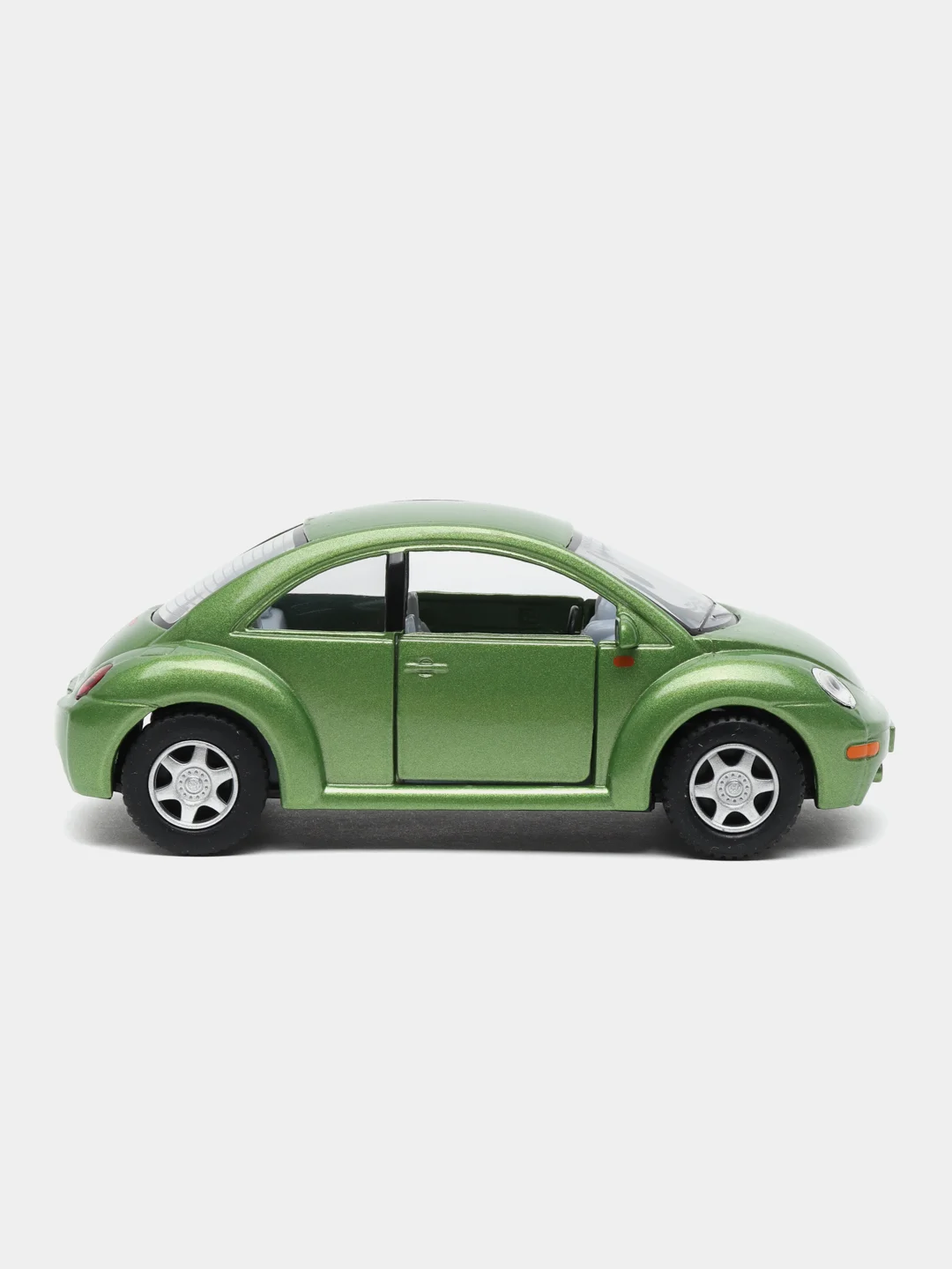 Зеленый машинка металлическая инерционная 1:32 Volkswagen Beetle (Фольксваген Жук) KT5028D/Kinsmart