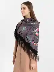 Угольный женский русский платок, с бахромой