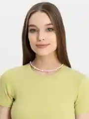 Голубой чокер из бусин