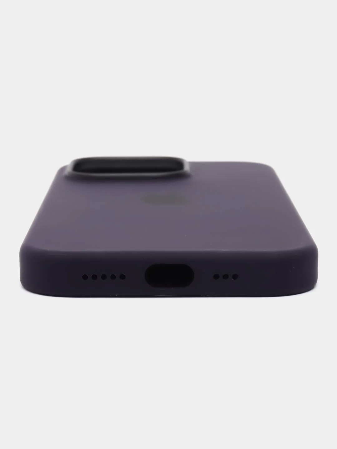 Фиолетовый чехол силиконовый c MagSafe для iPhone 14 / 14 Plus / 14 Pro / 14 Pro Max