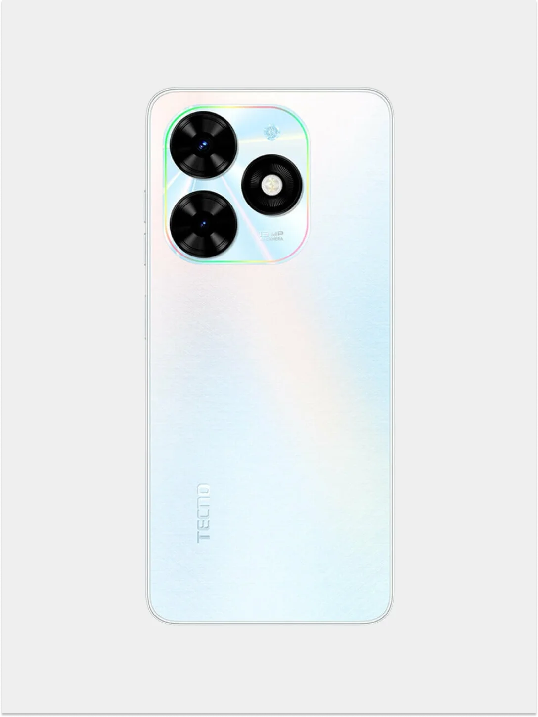 Белый смартфон Tecno Spark Go 2024 4/128ГБ