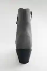 Ботинки befree женские