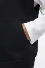Черный жилет befree женский