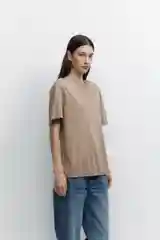 Бежевый футболка befree женская