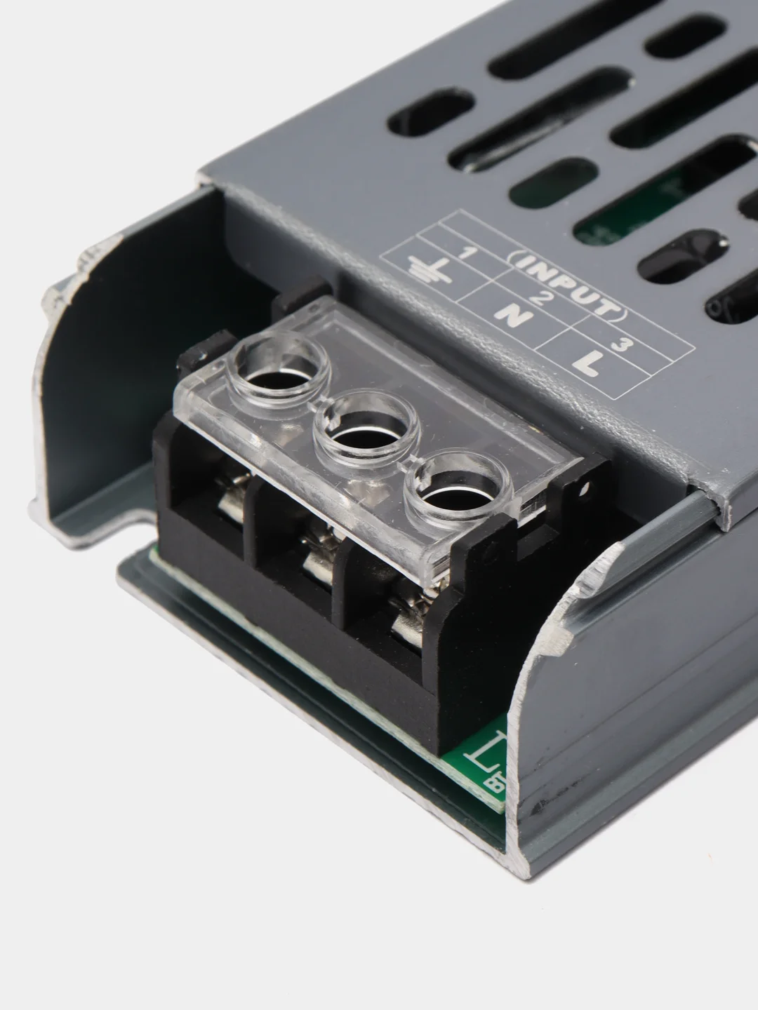 Блок питания для светодиодных лент и модулей 12v, компактный, без вентилятора