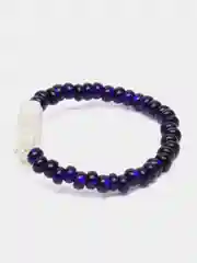 Кольцо из бисера с клевером из ракушки