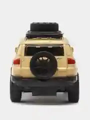 Бежевый металлическая коллекционная машинка Toyota FJ Cruiser