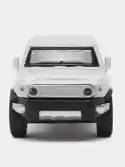 Белый металлическая коллекционная машинка Toyota FJ Cruiser