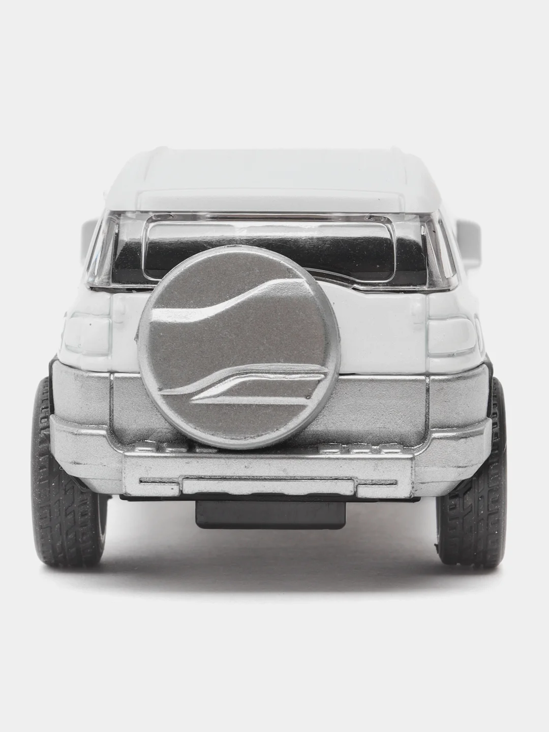 Белый металлическая коллекционная машинка Toyota FJ Cruiser