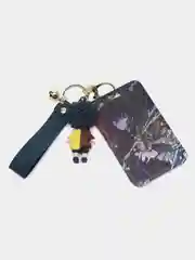 Фиолетовый брелок на ключи "Клинок, рассекающий демонов"