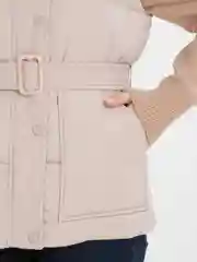 Жилет женский, с капюшоном