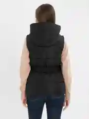 Жилет женский, с капюшоном