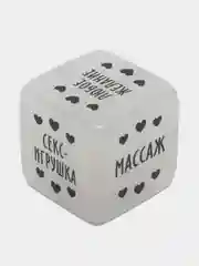 Красный кубик для секс игр неоновый