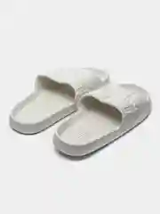 Белый шлепанцы женские
