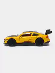 Желтый металлическая коллекционная машинка BMW M3 Cupe