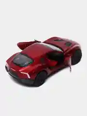 Красный металлическая коллекционная машинка Maserati