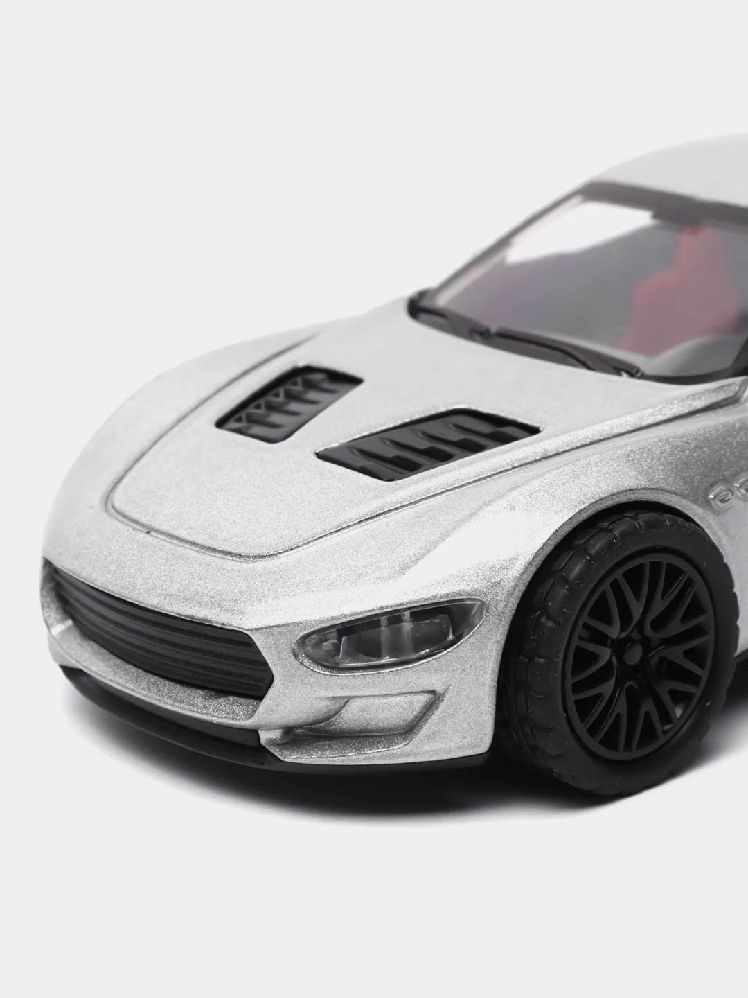 Красный металлическая коллекционная машинка Maserati