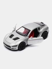 Металлическая коллекционная машинка Maserati