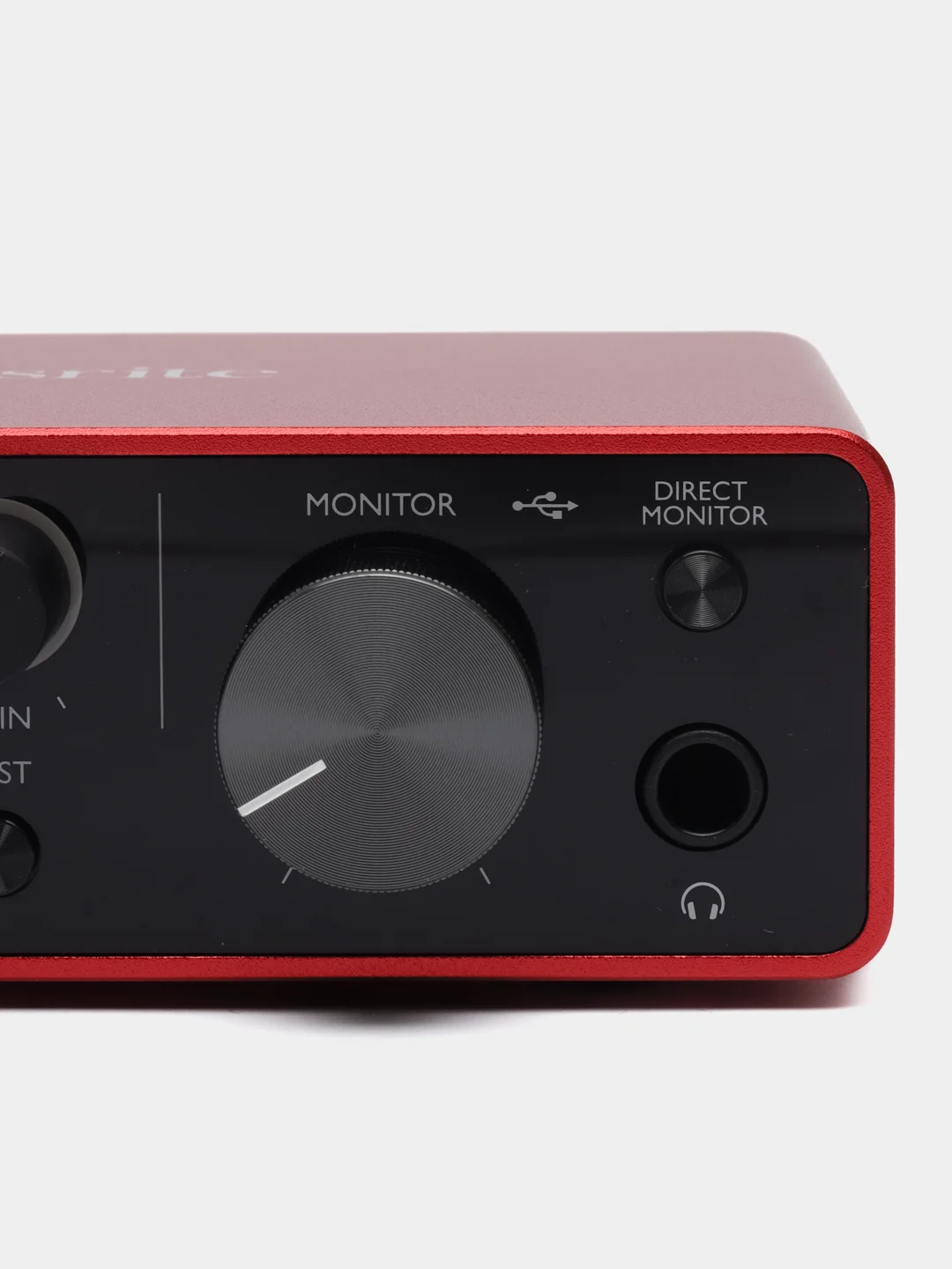 Внешняя звуковая карта FOCUSRITE Scarlett Solo 3rd Gen