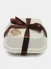 Конфетный подарочный бокс, бомбочка для ванны, соль для ванны, свеча ароматическая, массажное мыло