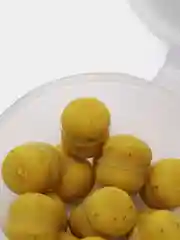 Мини бойлы плавающие на резинке LION BAITS Мед 12х14мм 15шт