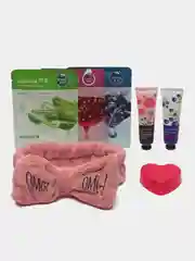 Розовый подарочный набор в коробке "Love is" (Любовь — это...)