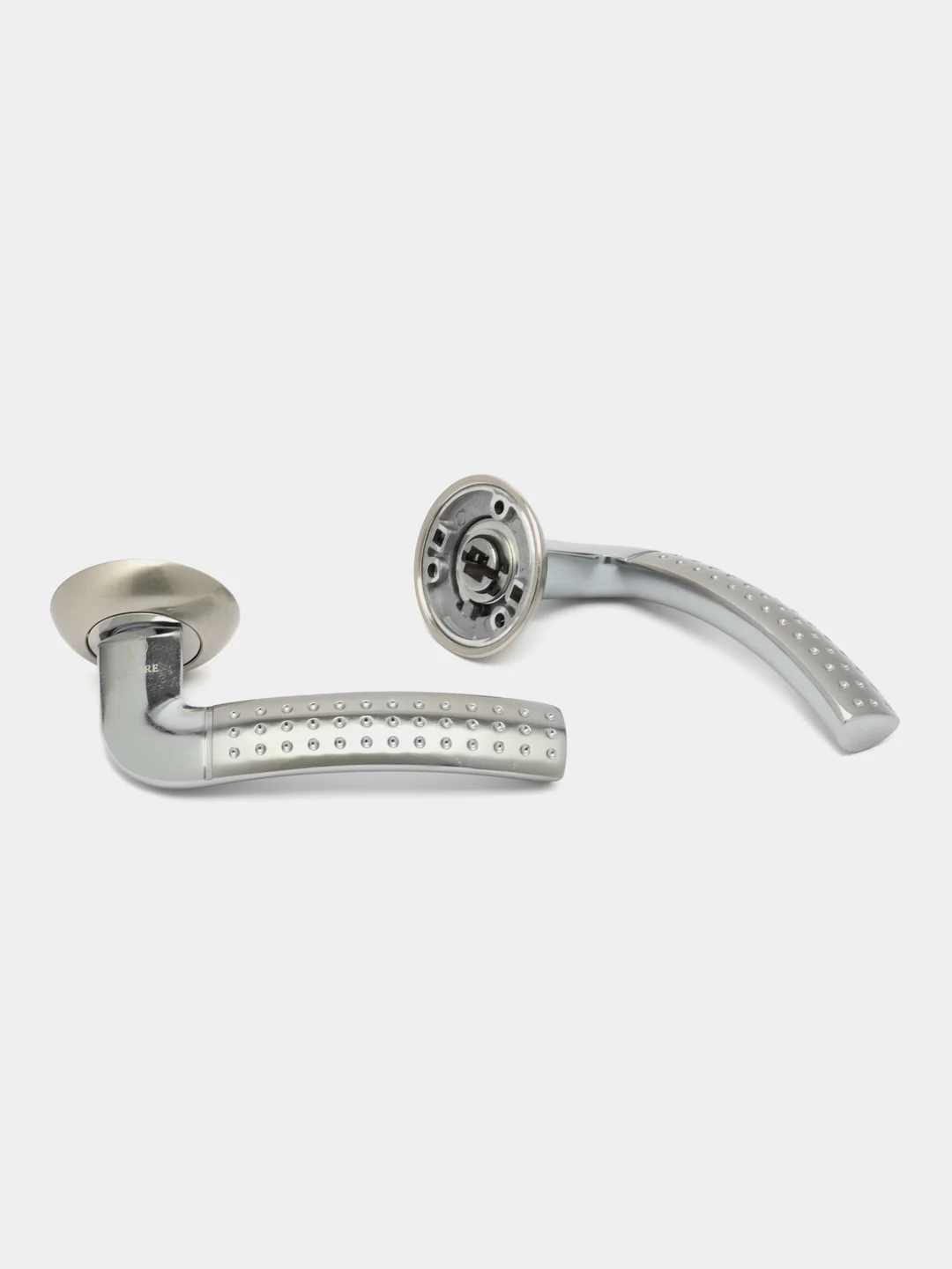 Серебряный ручка дверная VETTORE R07.026 SN/CP (сатин/хром) для входных и межкомнатных дверей