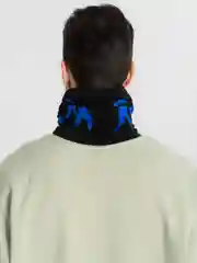 Алый снуд спортивный, с сеткой для дыхания