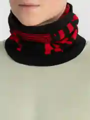 Алый снуд спортивный, с сеткой для дыхания