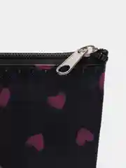 Розовый косметичка с сердечками
