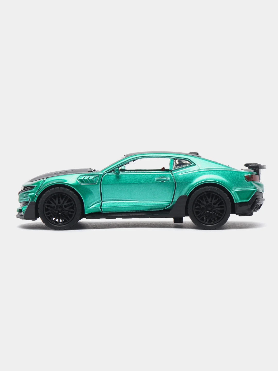 Зеленый металлическая коллекционная машинка Chevrolet Camaro