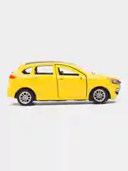 Желтый металлическая коллекционная машинка LADA XRAY