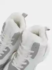 Кроссовки женские зимние
