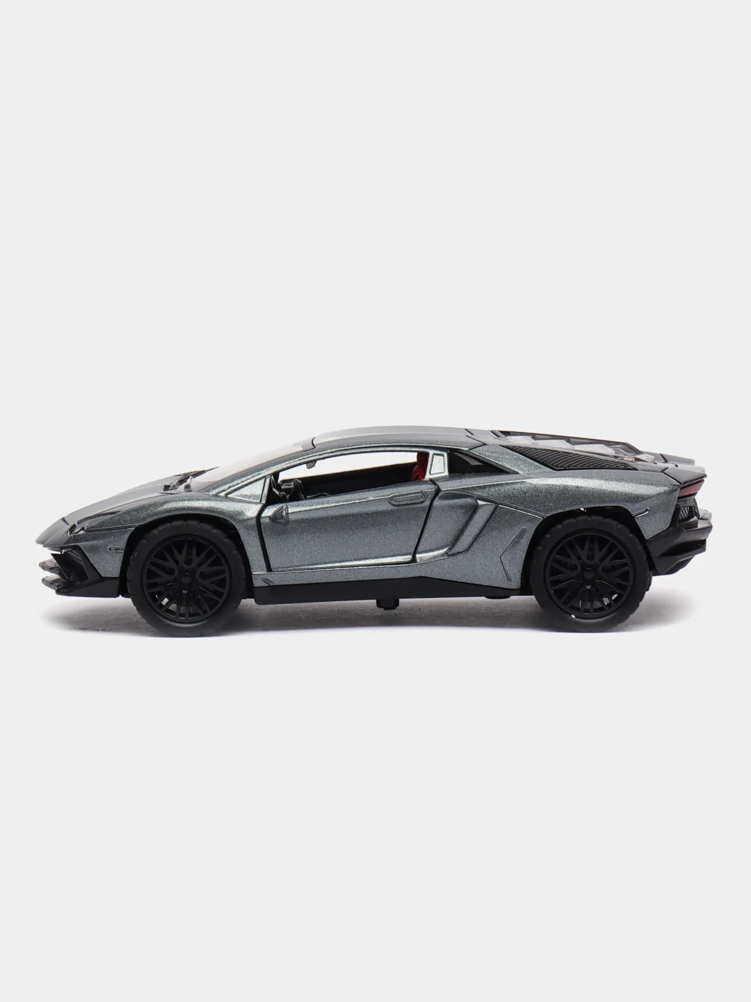 Серый металлическая коллекционная машинка Lamborghini Aventador