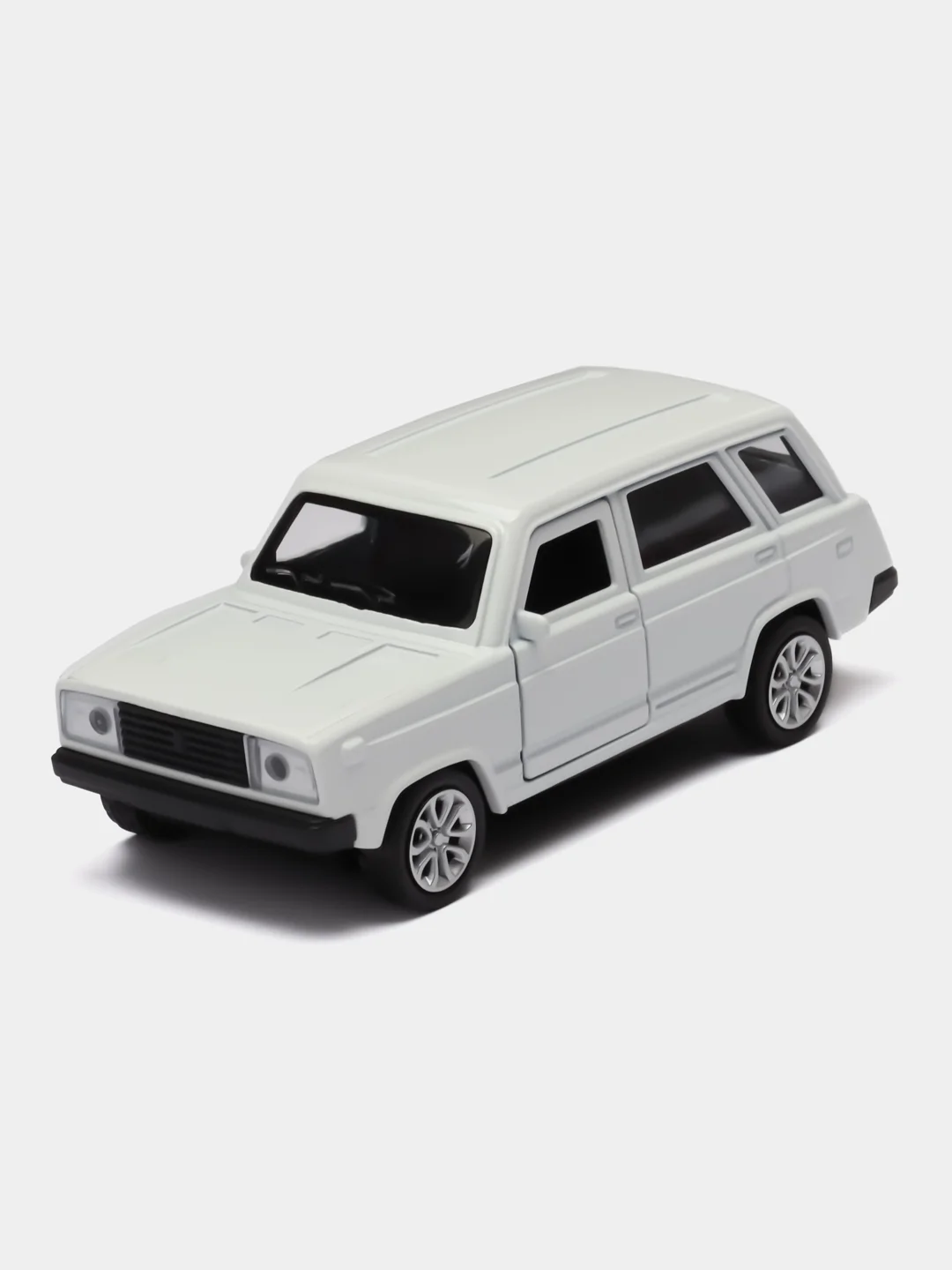 Белый металлическая коллекционная машинка LADA (ВАЗ) 2104