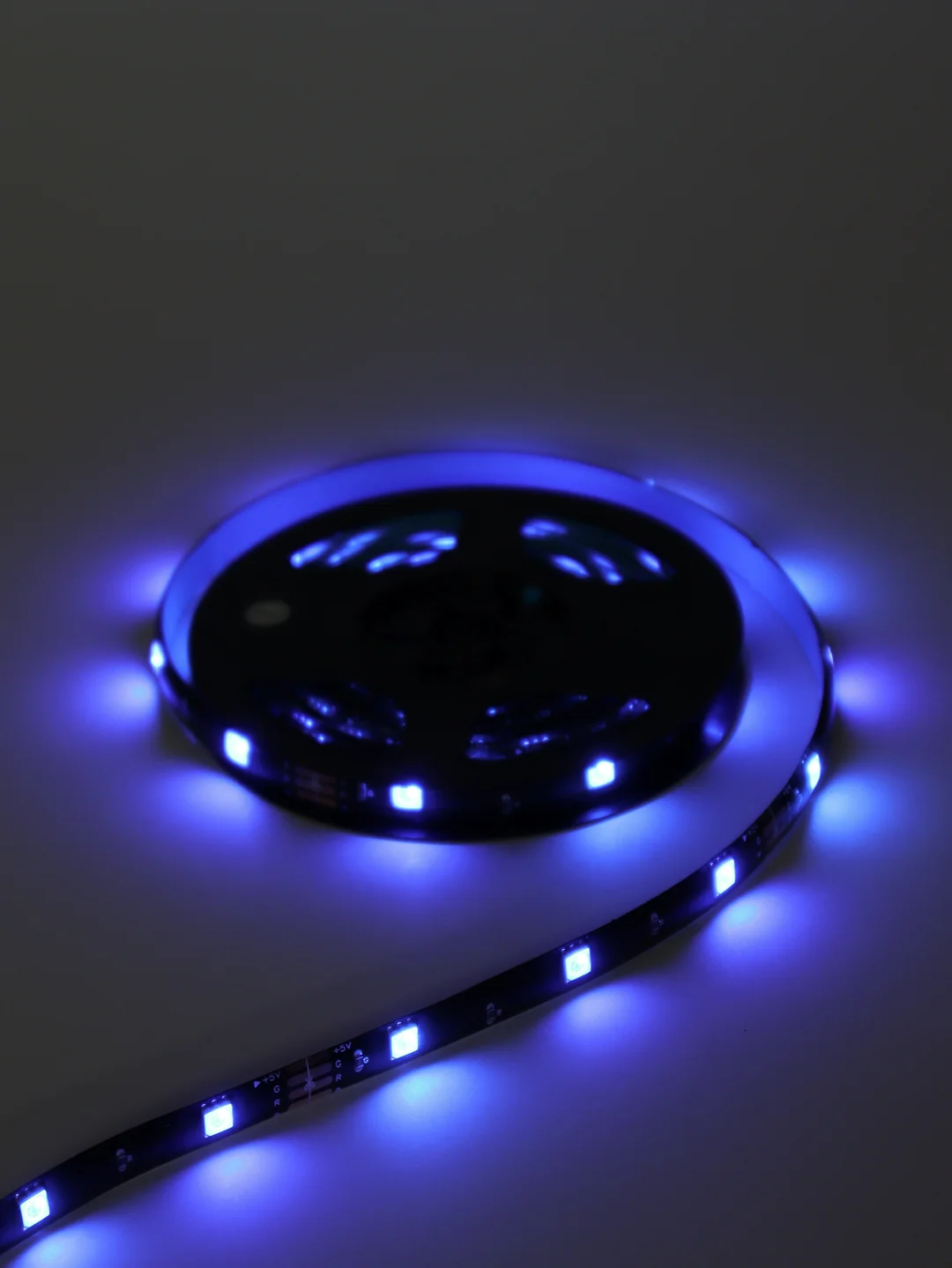 Светодиодная LED лента 5050 RGB 1 м/2 м/3 м/4 м/5 м, USB, IP65, с пультом управления