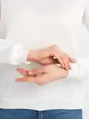 Белый свитшот женский, кофта женская, лонгслив, водолазка, футболка с длинным рукавом, толстовка