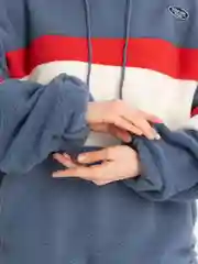 Белый худи мягкое, из овечьего флиса