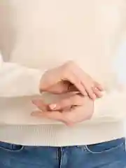 Молочный шерстяной (кашемировый) бесшовный свитер