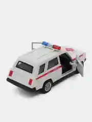 Молочный металлическая коллекционная машинка LADA (ВАЗ) 2104