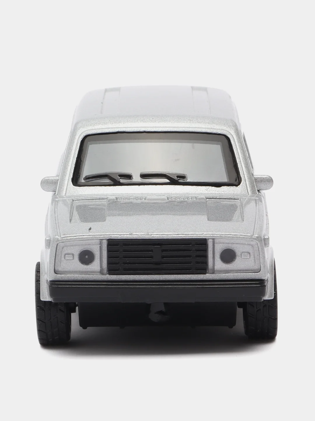 Серебряный металлическая коллекционная машинка LADA (ВАЗ) 2104