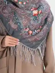 Серый женский русский платок, с бахромой