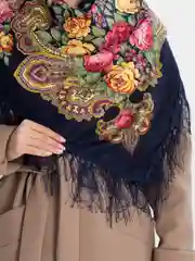 Синий меланж платок женский, в русском стиле, с бахрамой, с цветами