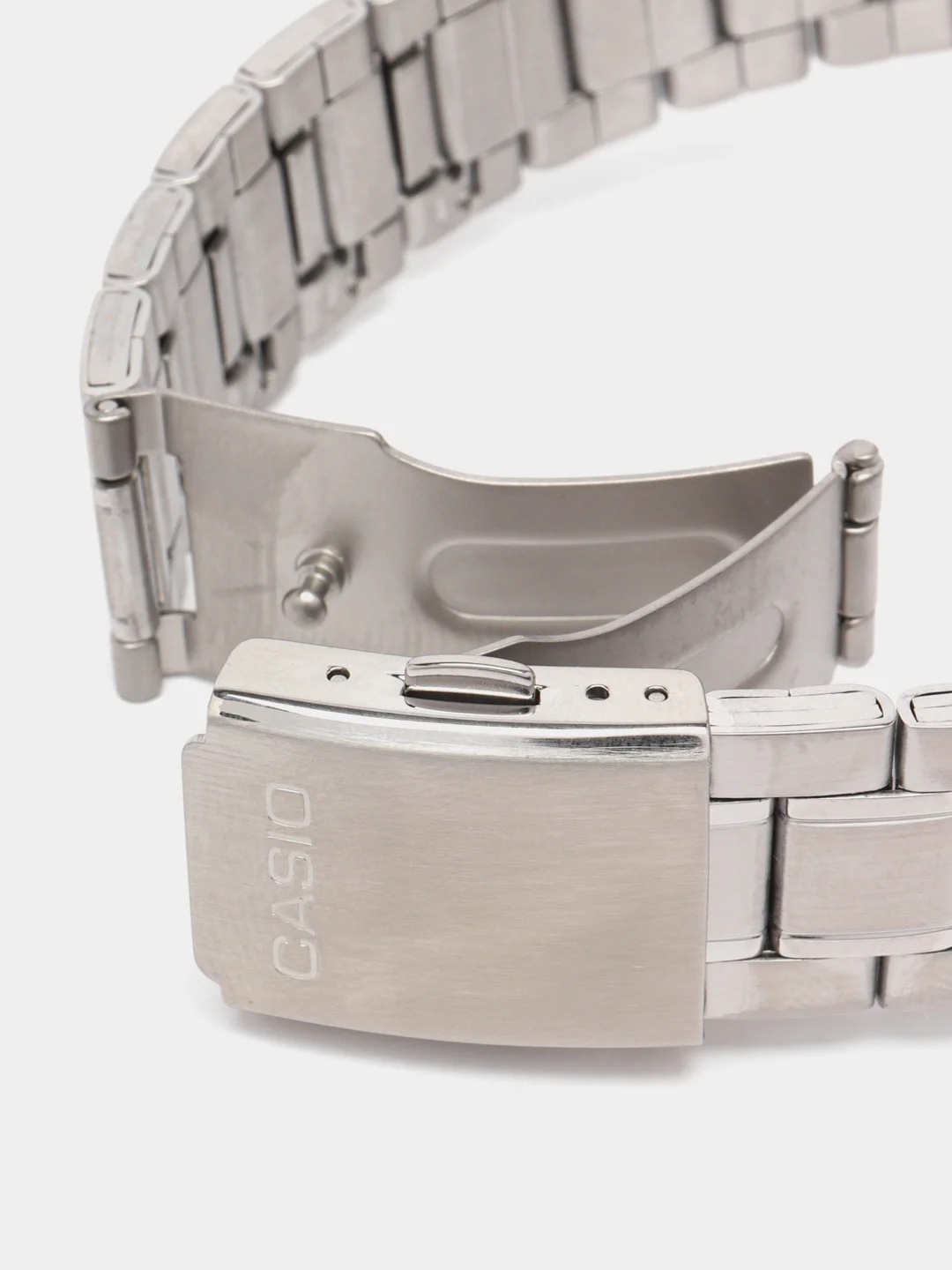 Белый японские наручные часы Casio Collection MTS-100