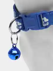 Розовый ошейник для кошек и собак мелких пород с колокольчиком
